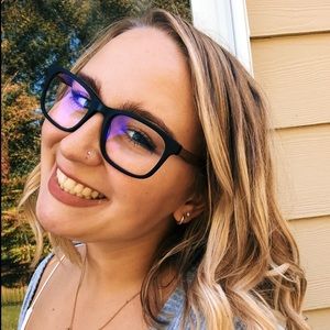 Meet your Posher, Kylee